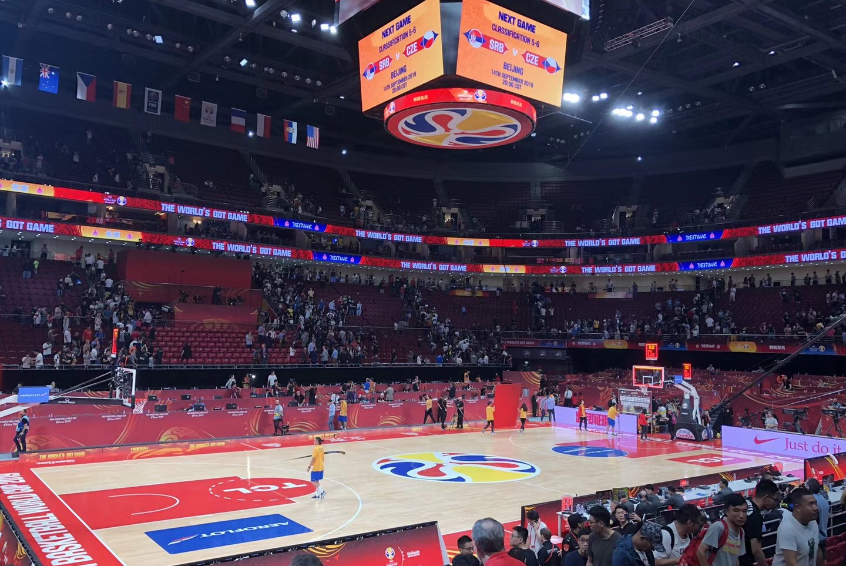 五棵松體育館360度環形大屏